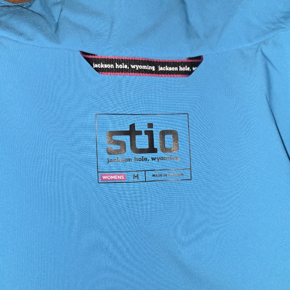 Stio Women’s Fernos Vest Blue Medium Jackson Hole Outdoor Luxury Ski - Picture 2 of 11